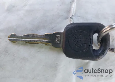 2002 Buick Park Avenue from USA, damaged, VIN 1G4CW54K624123281